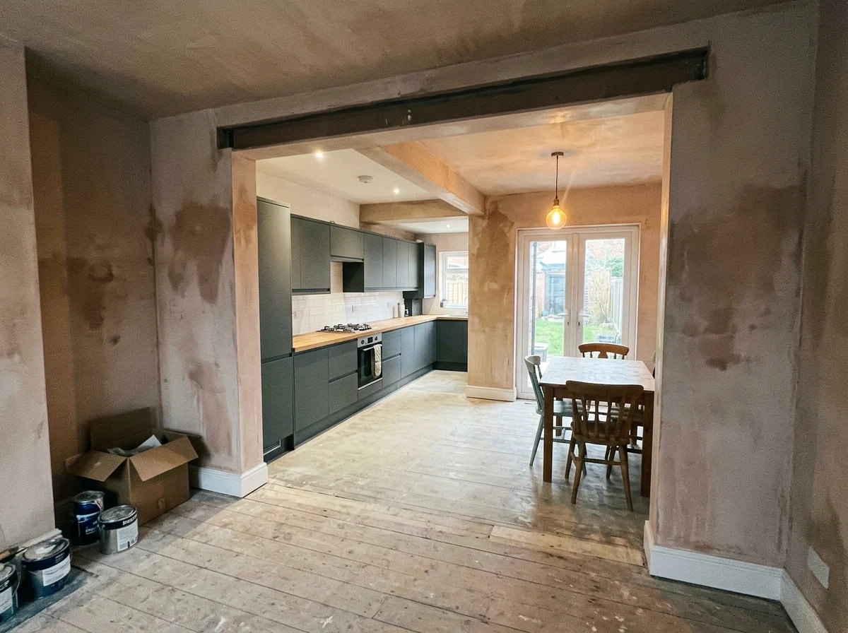 Professional kitchen fitting tradesman in Nottingham